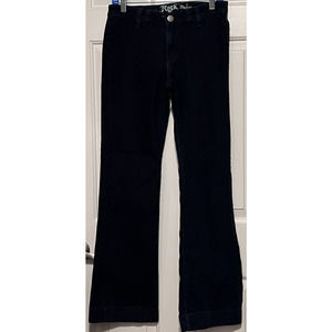 Wrangler Rock‎ 47 Women's Wide Leg Dark Wash Denim Jeans Size 27 x 32